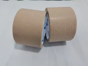 Kraftpapīra iepakojuma līmlente ar pastiprinātu lenti